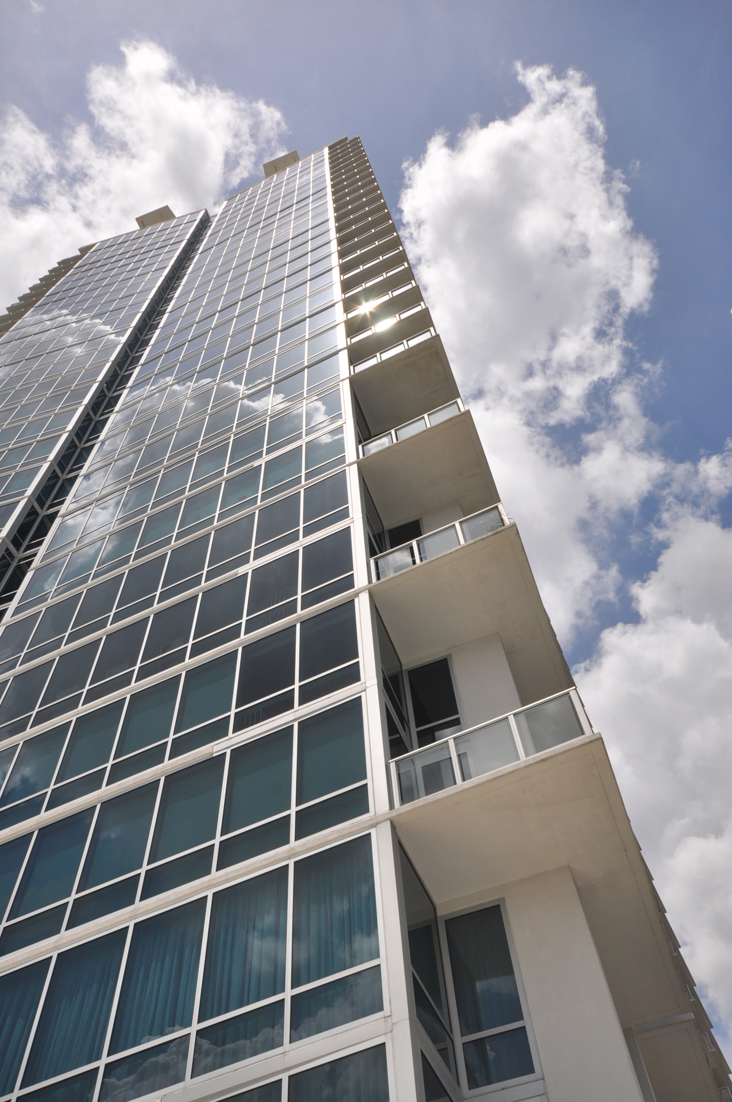 Downtown Orlando - The VUE at Lake Eola - Orlando Property Management Company